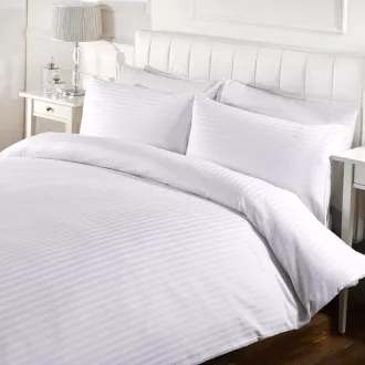   Set damasc 5 piese cu dimensiuni duble, cu fețe de pernă mari