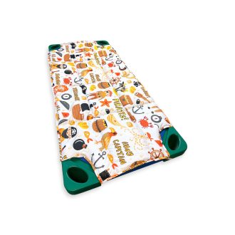 Óvodai fektetőre steppelt töltött lepedő - kalózos