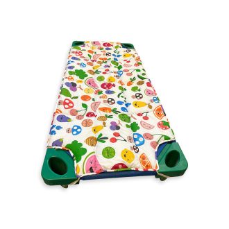   Óvodai fektetőre steppelt töltött lepedő - gyümölcsös