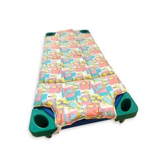 Óvodai fektetőre steppelt töltött lepedő - Afrika